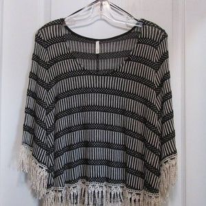 New Very unique top with fringes